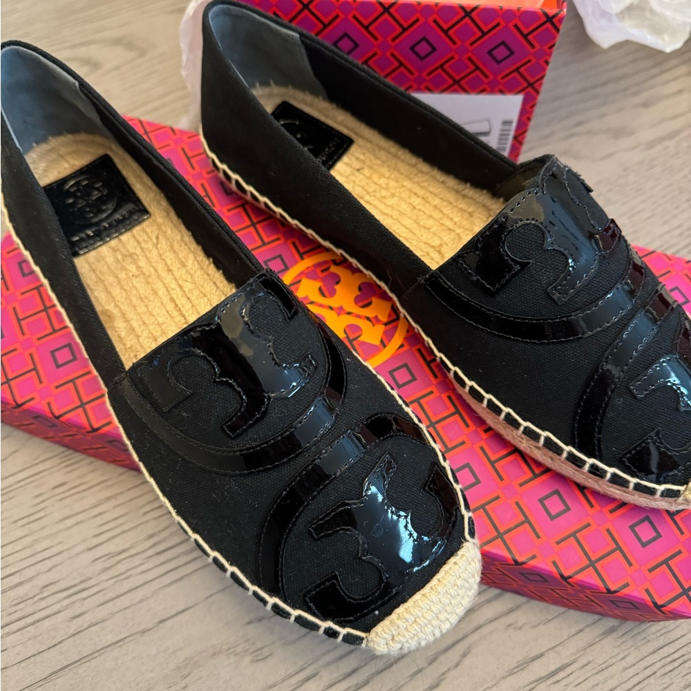 Tory Burch Black Canvas Patent Leather Espadrille NIB - Picture 3 of 5